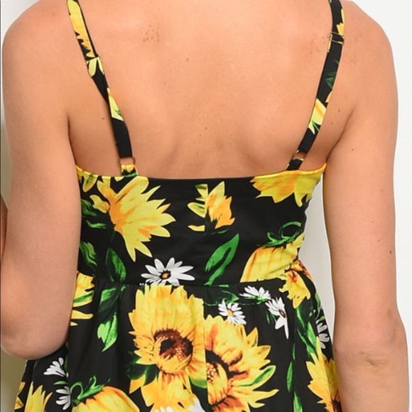 ๐HOST PICK๐LAST 1๐BLACK SUNFLOWER PRINT DRESS - Picture 4 of 8